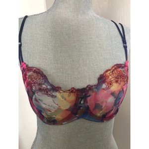 VS Floral lace bra